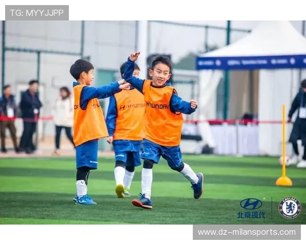 “青训营副教材发布，全面提升少年足球技术”，青少年足球技术基础训练图解pdf